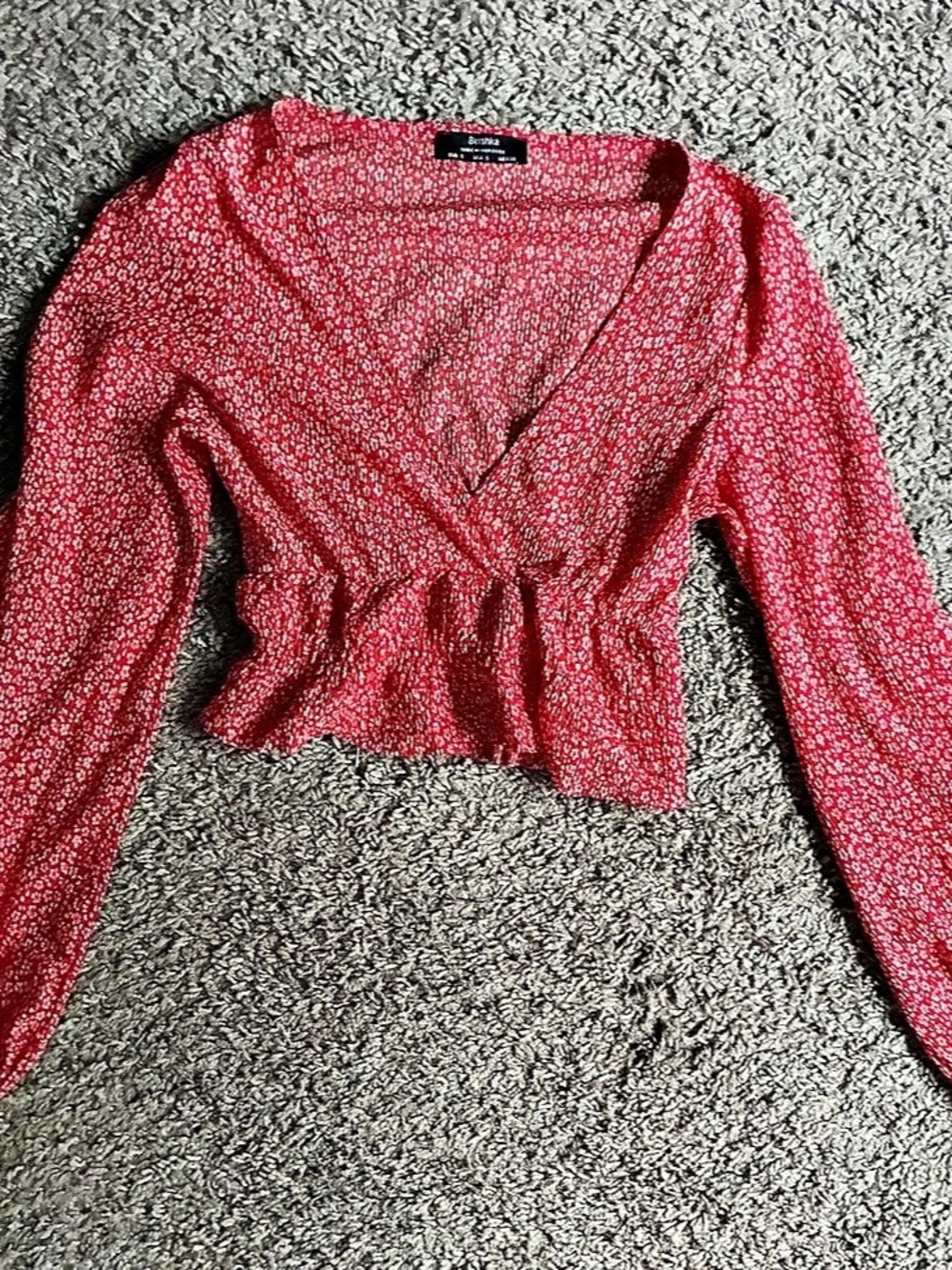 Bershka Red Ditsy Floral Wrap Crop Top Balloon Sleeve Smocked Waist